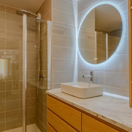 Paris West Elegant Suresnes
