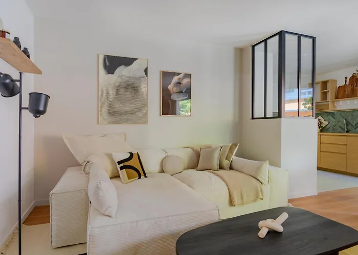 Paris West Elegant Suresnes